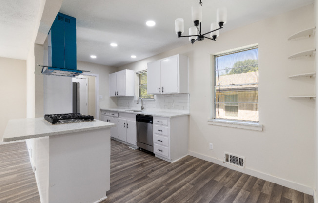 529 MELROSE DR