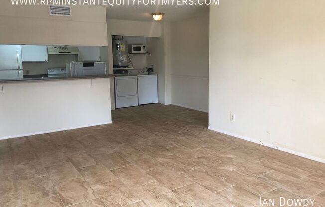 5323 Summerlin RD