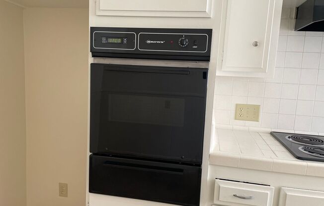 1 bed, 1 bath, 624 sqft, $1,795, Unit 116