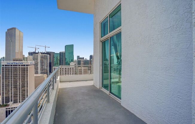 2 beds, 2 baths, 1,041 sqft, $3,000, Unit 133 NE 2nd Ave # 35-02 (A11657796)