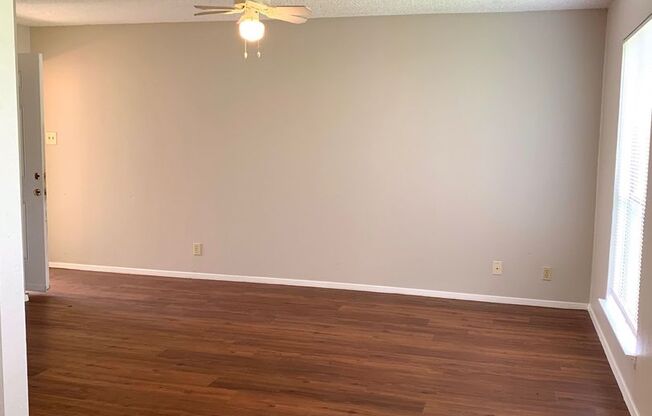 5303 Saint Georges Green