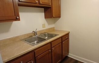 1 bed, 1 bath, 600 sqft, $850, Unit 58-09