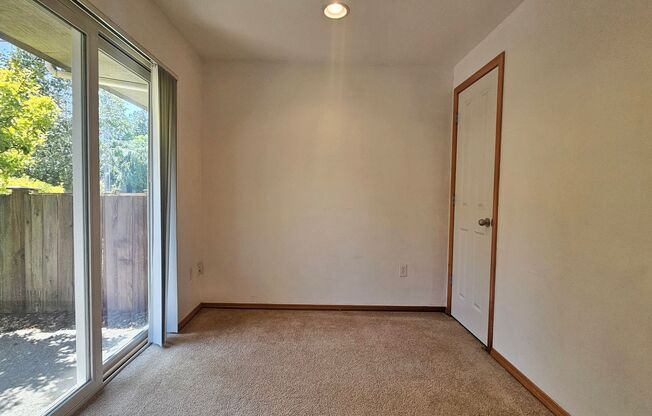 3BR/1+1BA Townhouse - Seattle