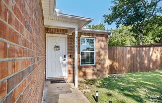 3 beds, 2 baths, $2,400