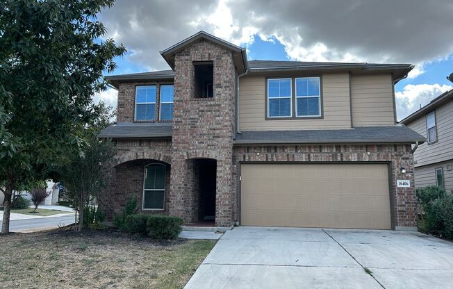 Spacious Home in Wildhorse At Tausch Farms