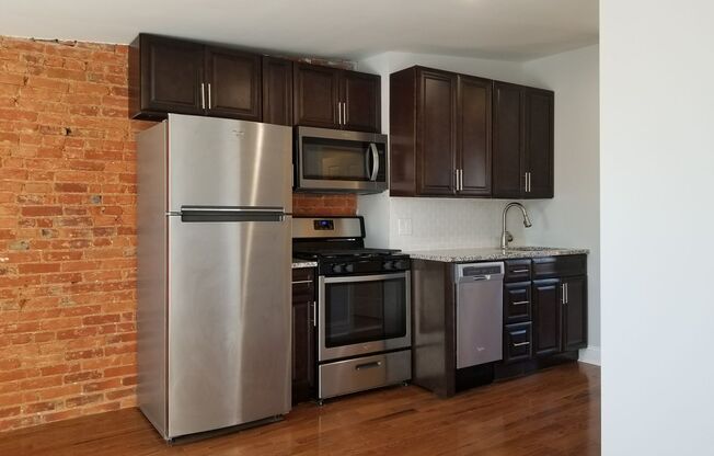 Wylie St 1722