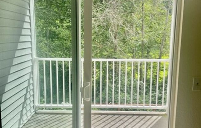 LOCATION, Location, Location Prime Bellevue Condo with Private Balcony