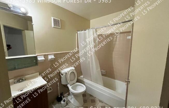 5984 5985 WINDSOR FRST DR