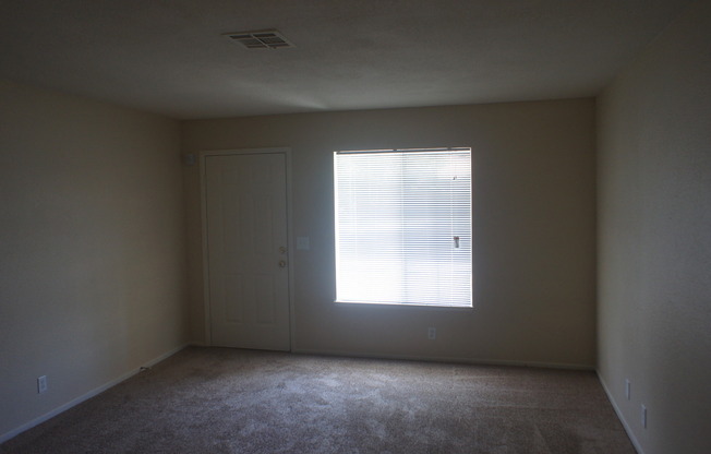 Charming 3Bed/2Bath/2Car residence with gated pool located in E. Las Vegas- Weekly Pool Service included!!