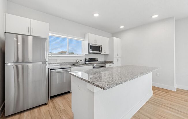 1 bed, 1 bath, 715 sqft, $1,179, Unit 523