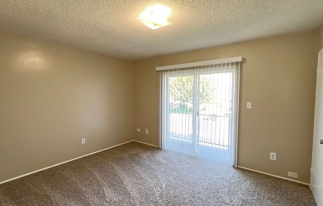 2 beds, 1.5 baths, 900 sqft, $1,395, Unit Unit B