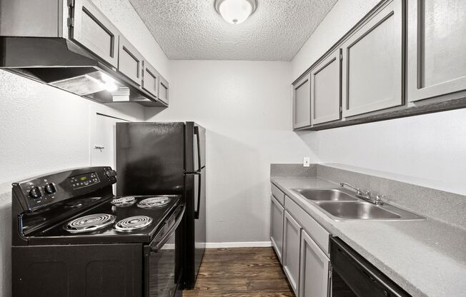 Studio, 1 bath, 500 sqft, $795, Unit 106