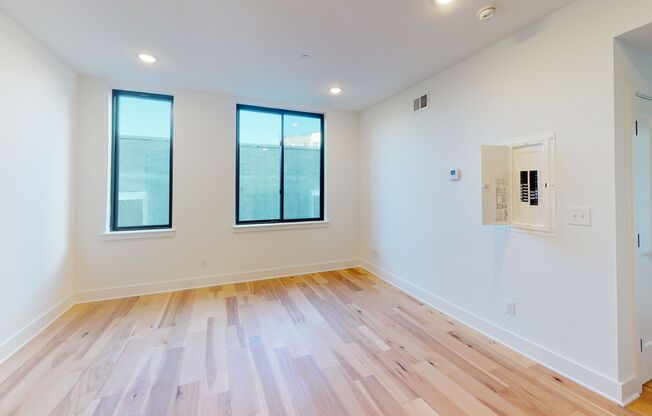 1 bed, 1 bath, 615 sqft, $1,395, Unit 302