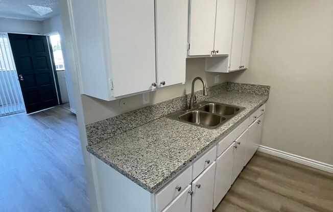 1 bed, 1 bath, 625 sqft, $1,950, Unit 28