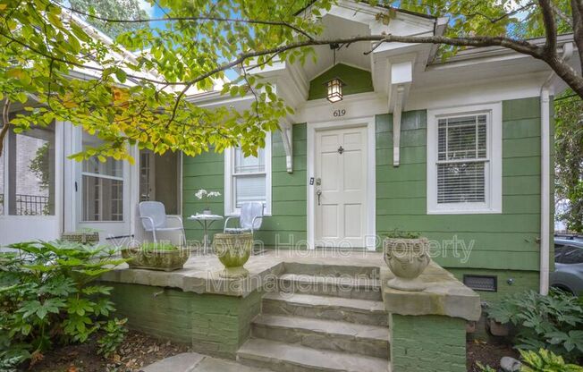 619 COOLEDGE AVE