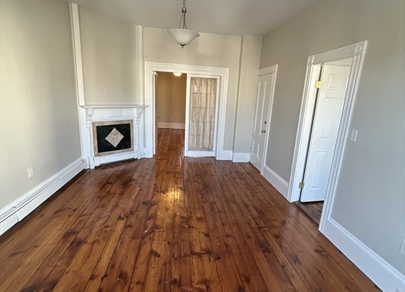 279 WEBSTER