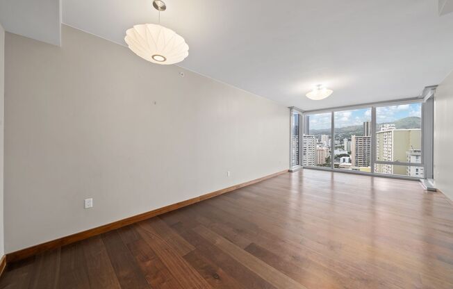1 bed, 1 bath, 881 sqft, $4,800, Unit 1514
