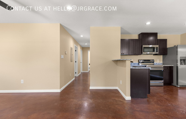 1515 TRICE AVE