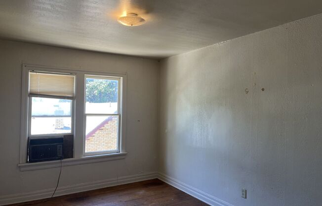 Charming 2-Bedroom unit in Prime Oklahoma City Location