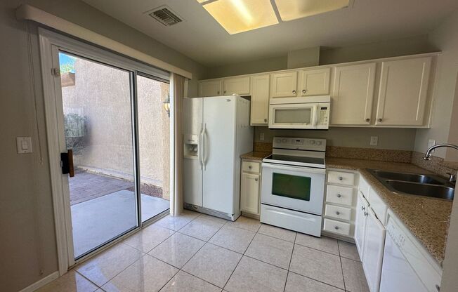 2 beds, 1 bath, $1,800