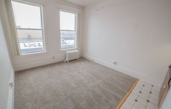 Studio, 1 bath, 200 sqft, $485, Unit 412
