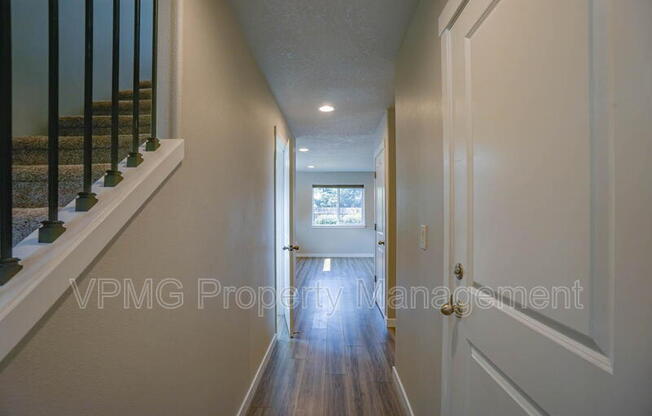 13602 NE 75 CIR
