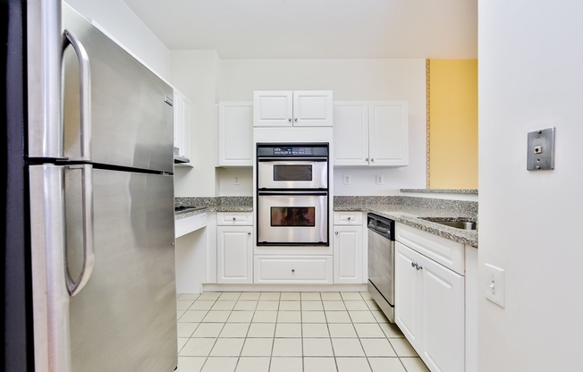 1 Cityview Ln