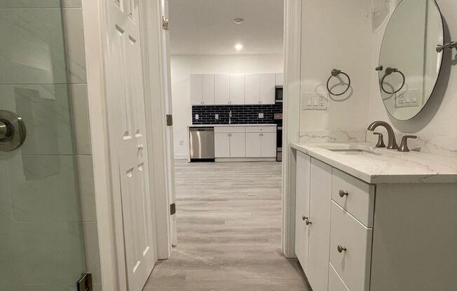 1 bed, 1 bath, 950 sqft, $1,175, Unit 218