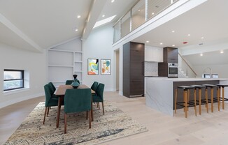 3 beds, 2.5 baths, 2,230 sqft, $6,300, Unit PH
