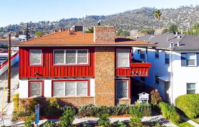 4014 Perlita Ave