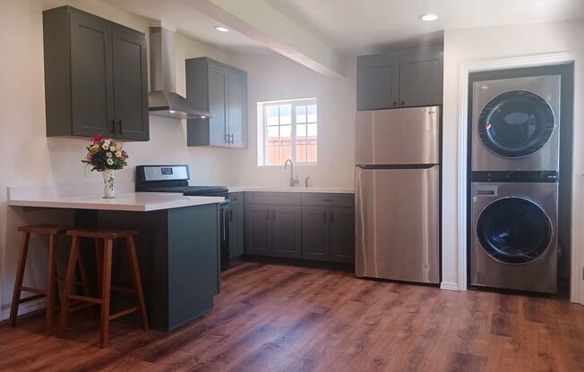 1 bed, 1 bath, $1,850