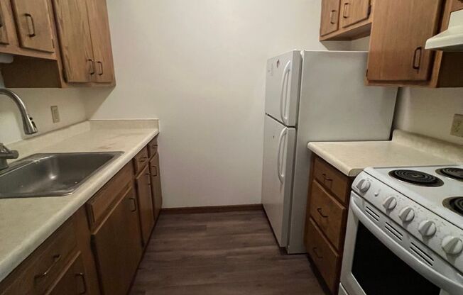 1 bed, 1 bath, $995