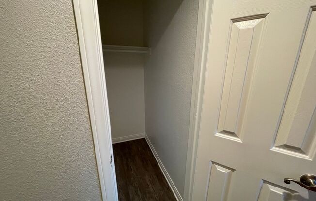 2 beds, 2 baths, 980 sqft, $3,020, Unit 815-06