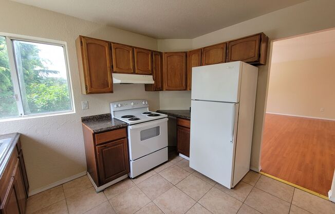 10739 LN HNC LLC