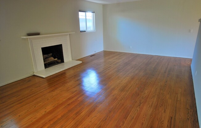 1017 to 1019 Annapolis Dr.