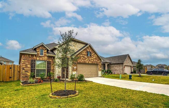 3321 EXPLORER DR