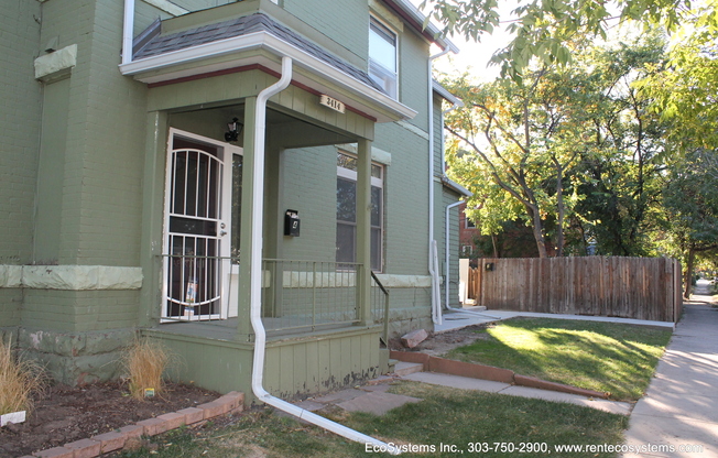 Highlands Adorable 1 Bedroom Apartment in an Old Victorian