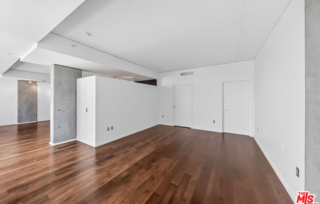 1 bed, 2 baths, 1,390 sqft, $789,000, Unit 1707