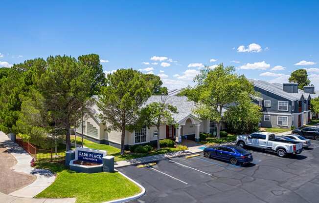 Exterior of Park Place Apartments in Las Cruces New Mexico