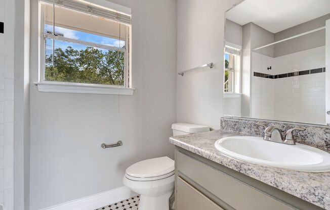 1 bed, 1 bath, 500 sqft, $1,140, Unit 22