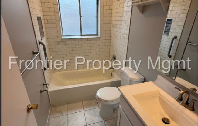 2 Bedroom, 1 Bath Apartment