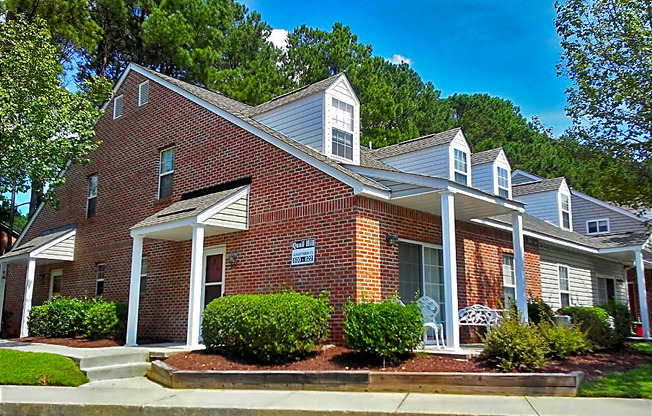 Quail Hill and Manchester Apartments of Fuquay-Varina