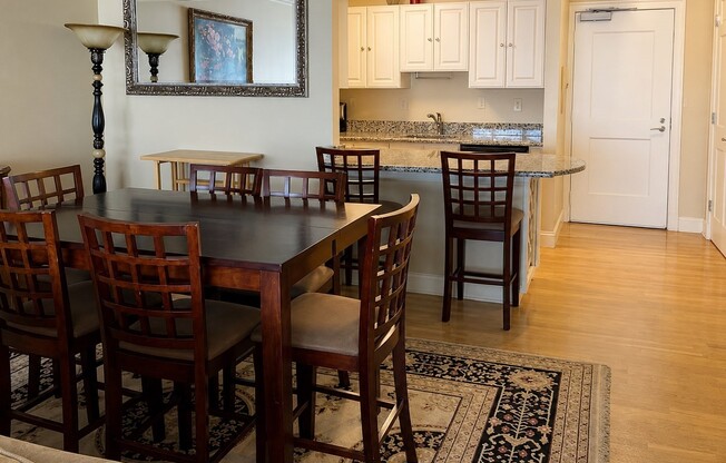 1 bed, 1 bath, 935 sqft, $3,300, Unit 14J