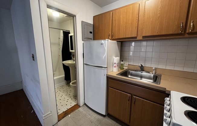 1 bed, 1 bath, 500 sqft, $2,475, Unit 3