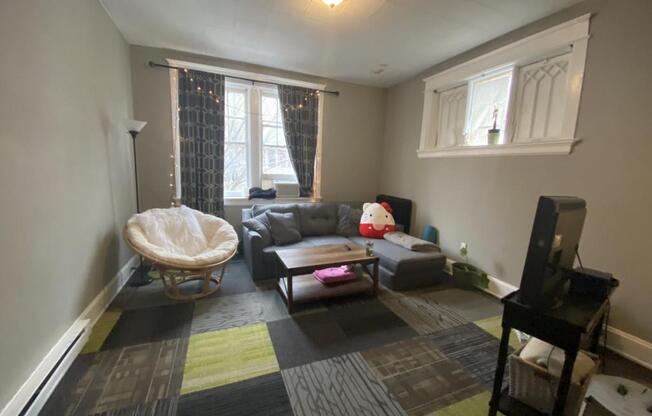 1 bed, 1 bath, $895