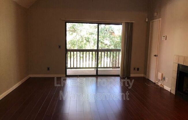 465 FORESTWAY CIR