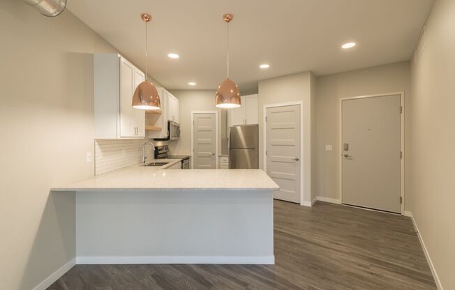 1 bed, 1 bath, 816 sqft, $1,250, Unit 409