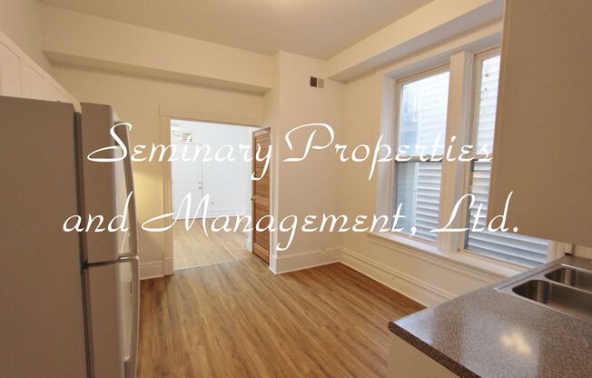 3356 N Seminary