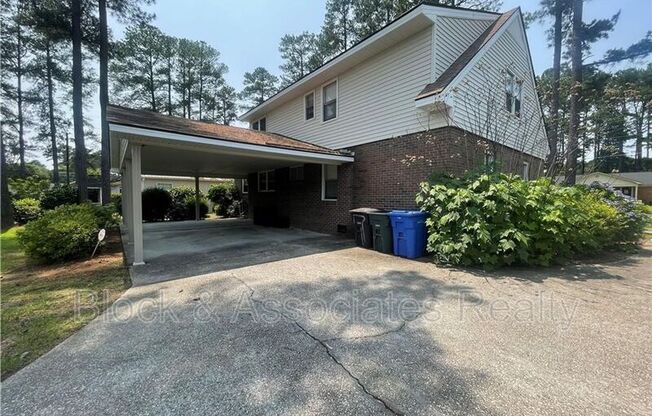 470 LENNOX DR