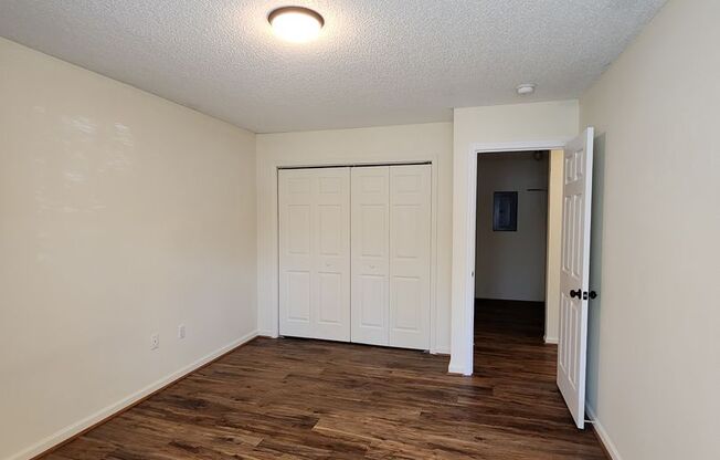 2 beds, 1 bath, $1,350